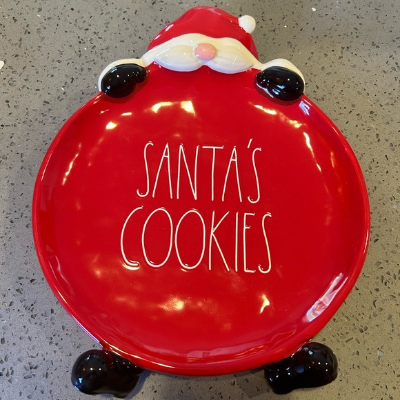 Rae Dunn SANTA’S COOKIES Serving Figural Plate Santa Head And Feet NEW - Picture 1 of 3